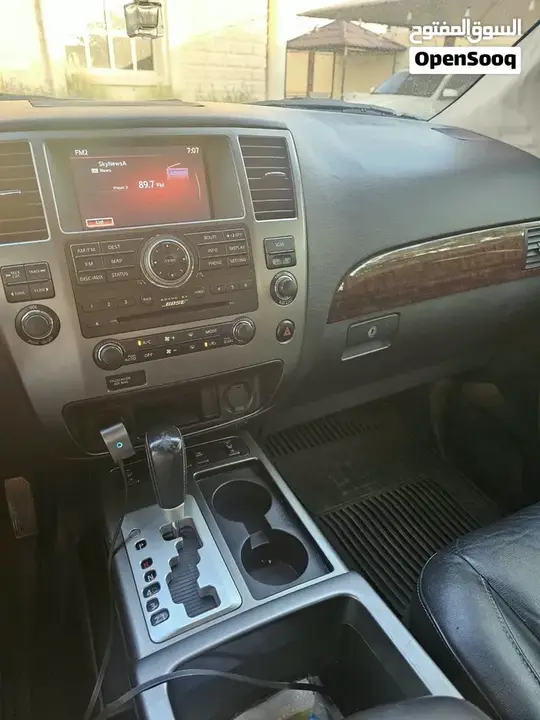 Nissan Armada 2014 photo 4