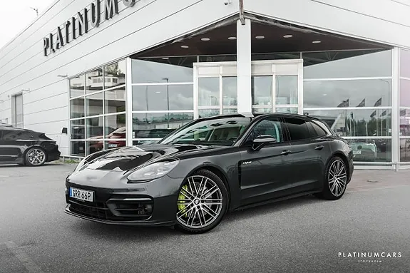 Porsche Panamera 4