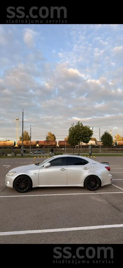 Lexus Is 2006 photo 3