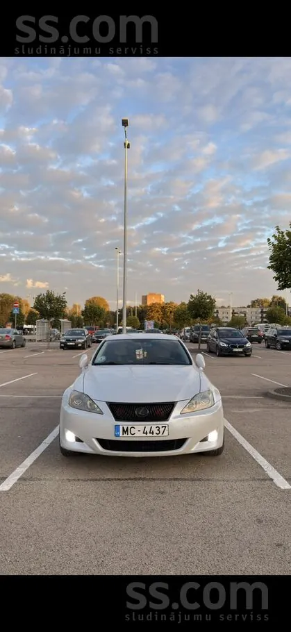 Lexus Is