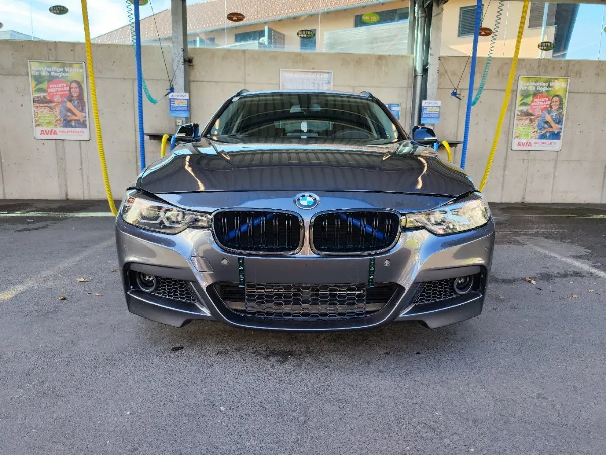 BMW 3 Series 2016 photo 2