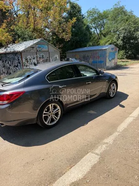 Opel Insignia 2010 photo 3