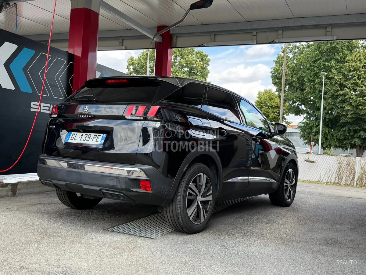 Peugeot 3008 2023 photo 2