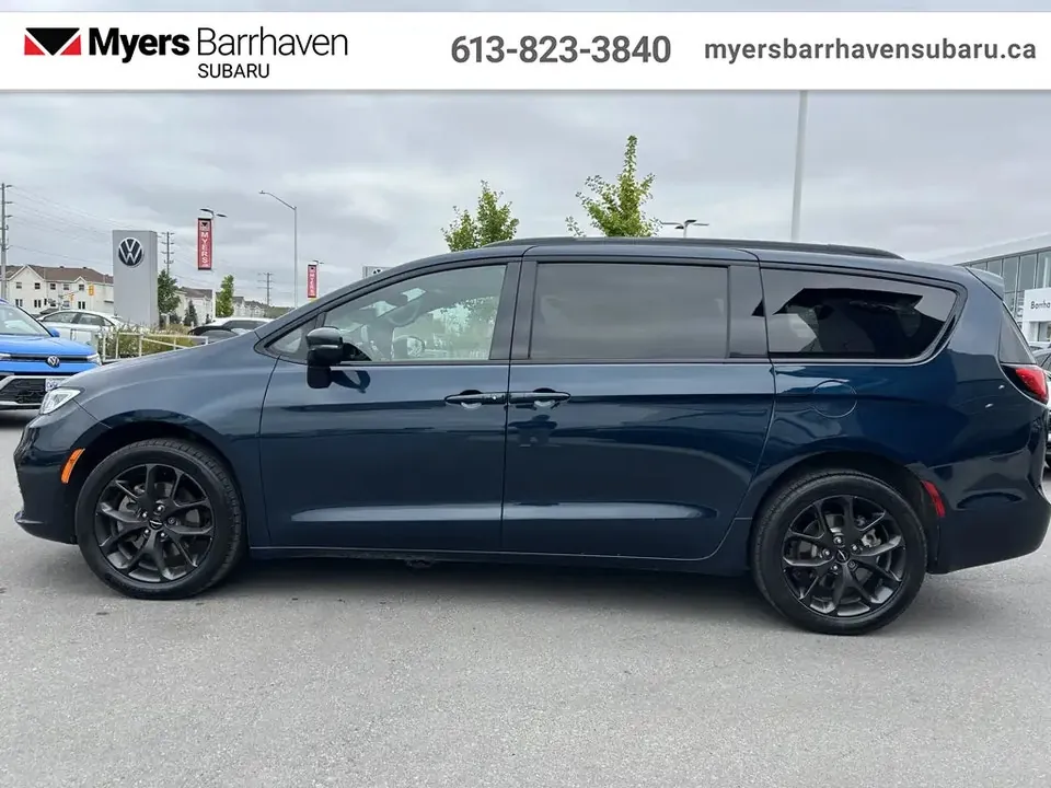 Chrysler Pacifica 2022 photo 4