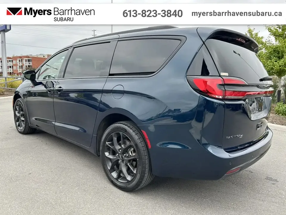 Chrysler Pacifica 2022 photo 5