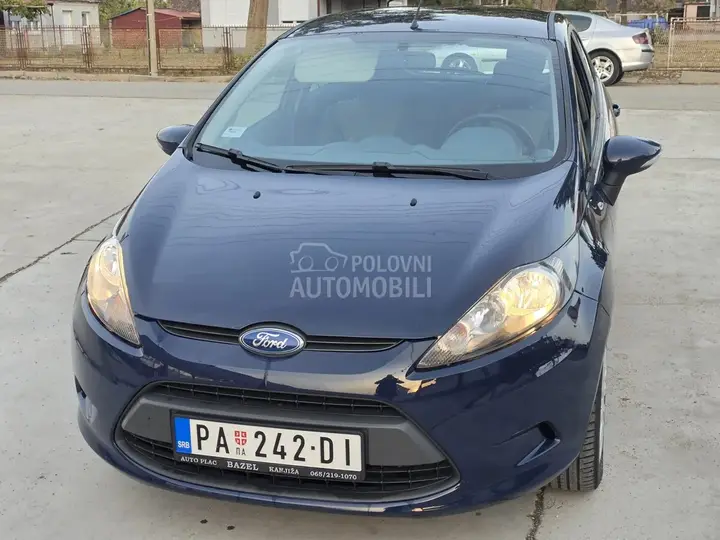 Ford Fiesta 2009 photo 3