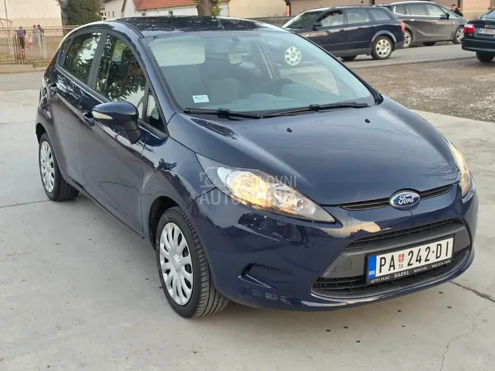 Ford Fiesta 2009 photo 5