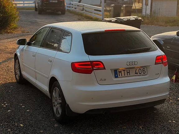 Audi A3 2012 photo 3