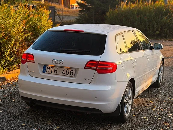 Audi A3 2012 photo 4