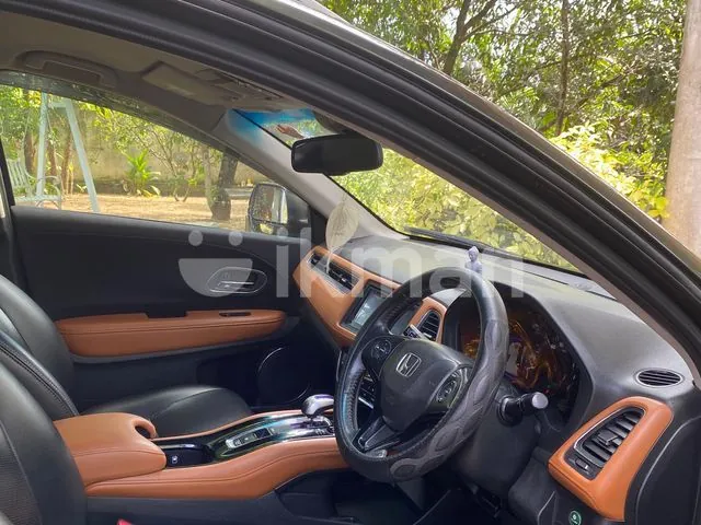 Honda Vezel 2015 photo 4