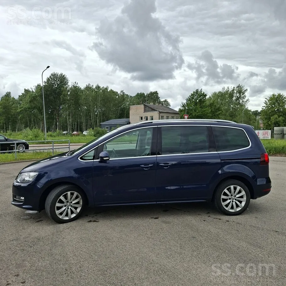 Volkswagen Sharan 2016 photo 2