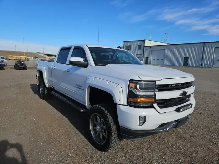 Chevrolet Silverado 1500 2017 photo 2