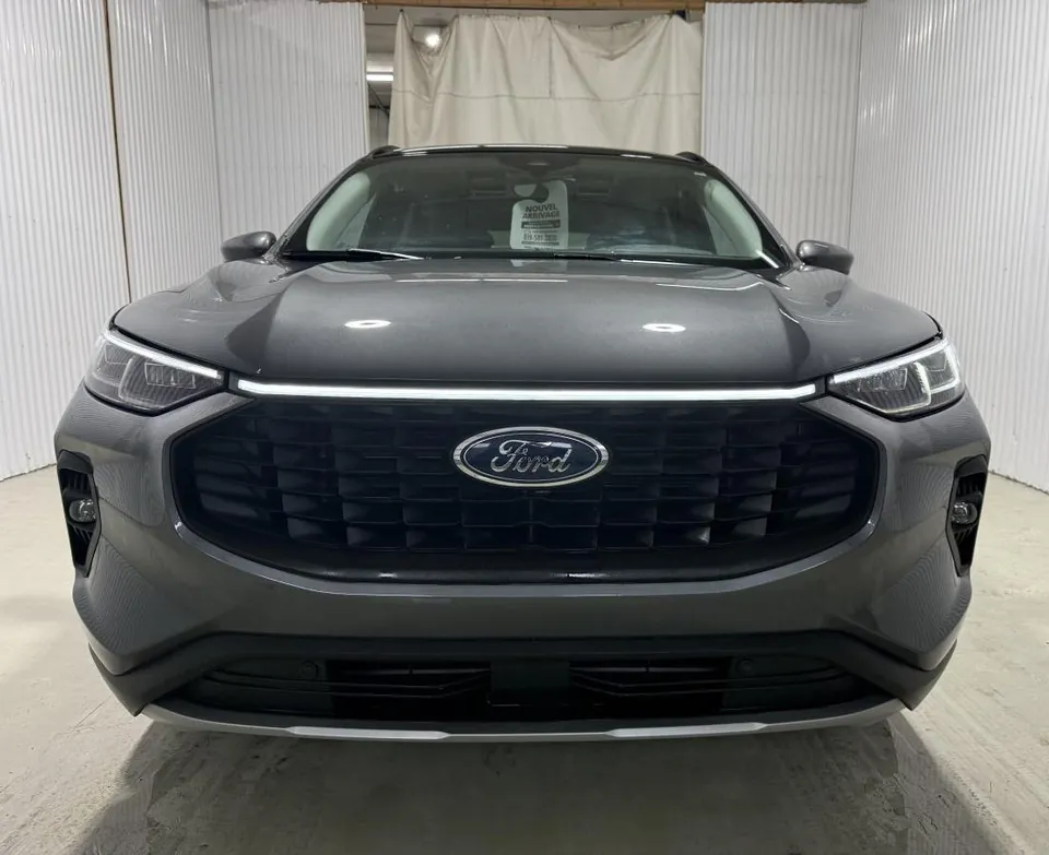 Ford Escape 2025 photo 3