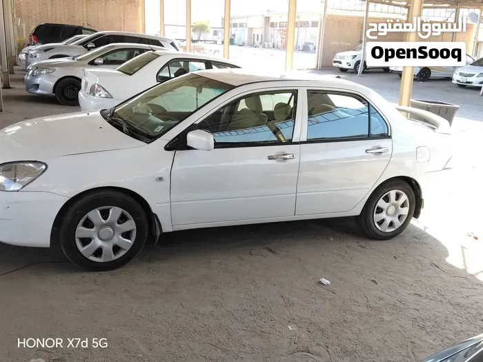 Mitsubishi Lancer 2013 photo 4