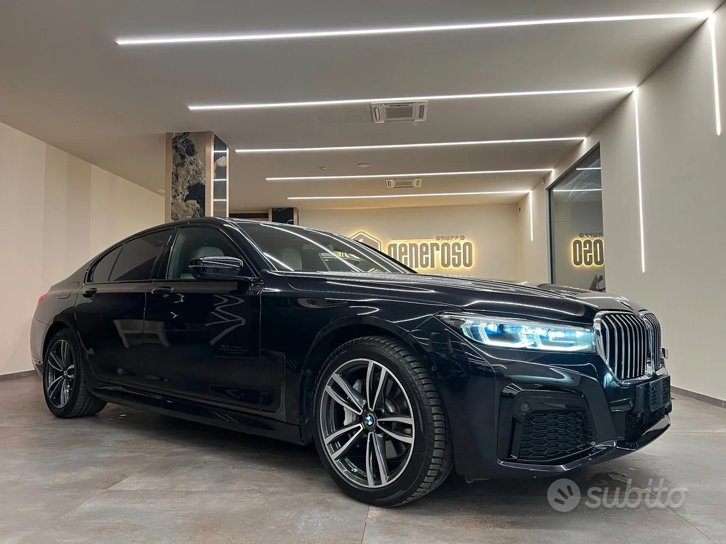 BMW 730D 2021 photo 2
