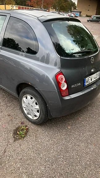 Nissan Micra 2004 photo 4