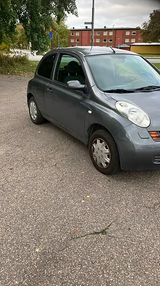 Nissan Micra 2004 photo 3