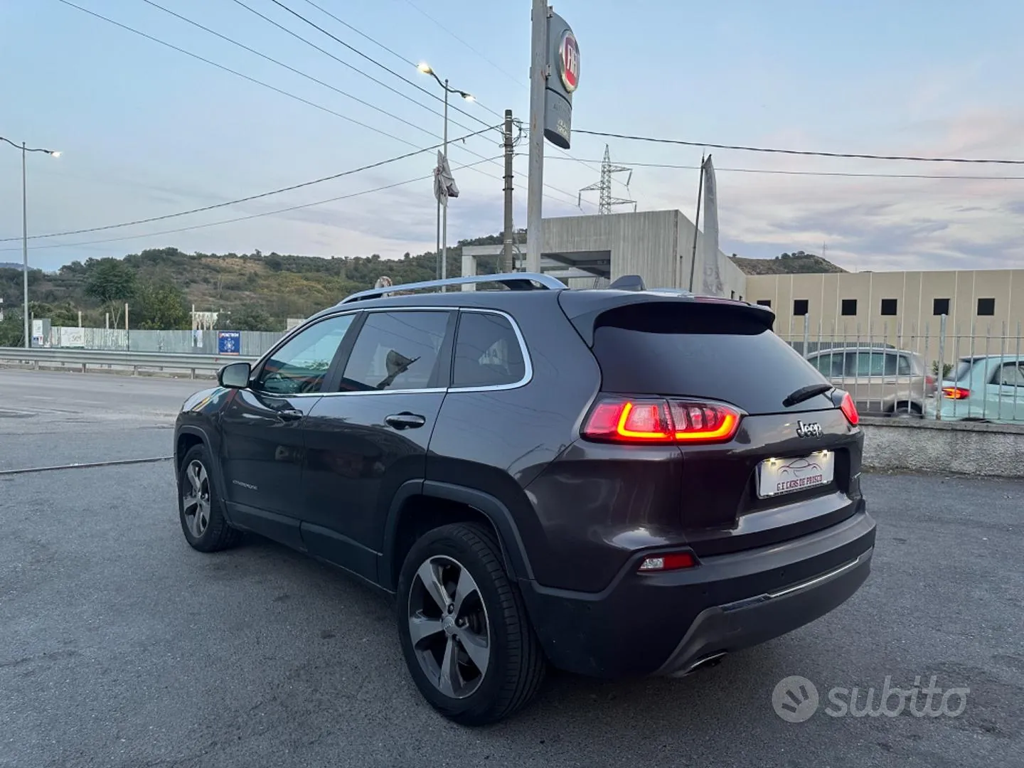Jeep Cherokee 2019 photo 4