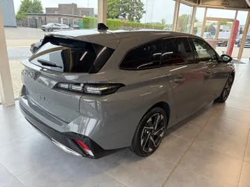 Peugeot 308 2025 photo 2