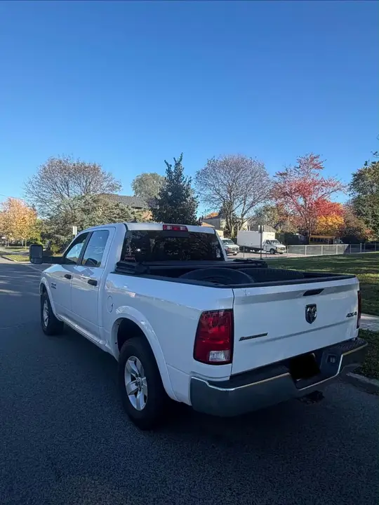 Dodge Ram 1500 2018 photo 2