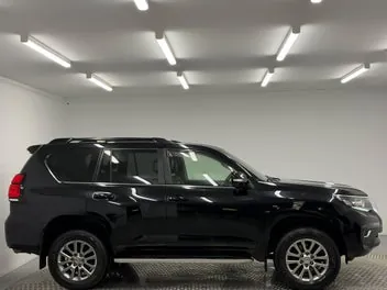 Toyota Land Cruiser Prado 2019 photo 3