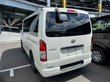 Toyota Hiace 2021 photo 3