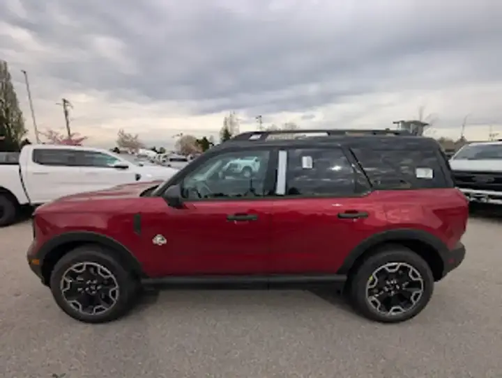 Ford Bronco Sport 2026 photo 2