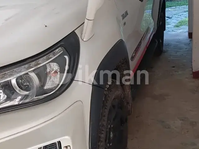 Toyota Hilux 2020 photo 2