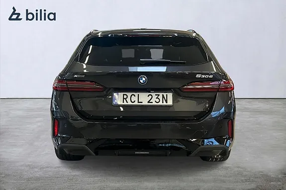 BMW 530E 2026 photo 4