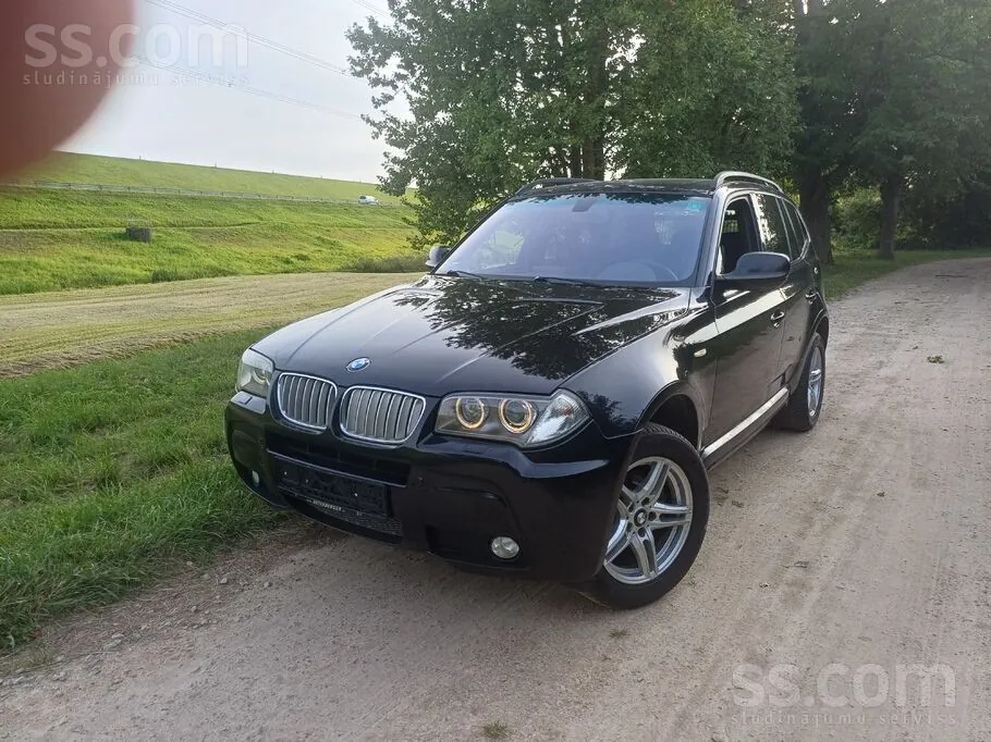 BMW X3 2010 photo 2