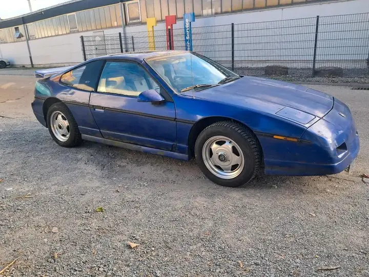 Pontiac Fiero