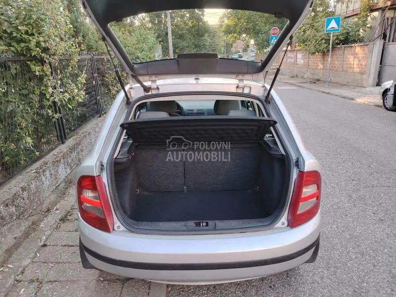 Skoda Fabia 2001 photo 5