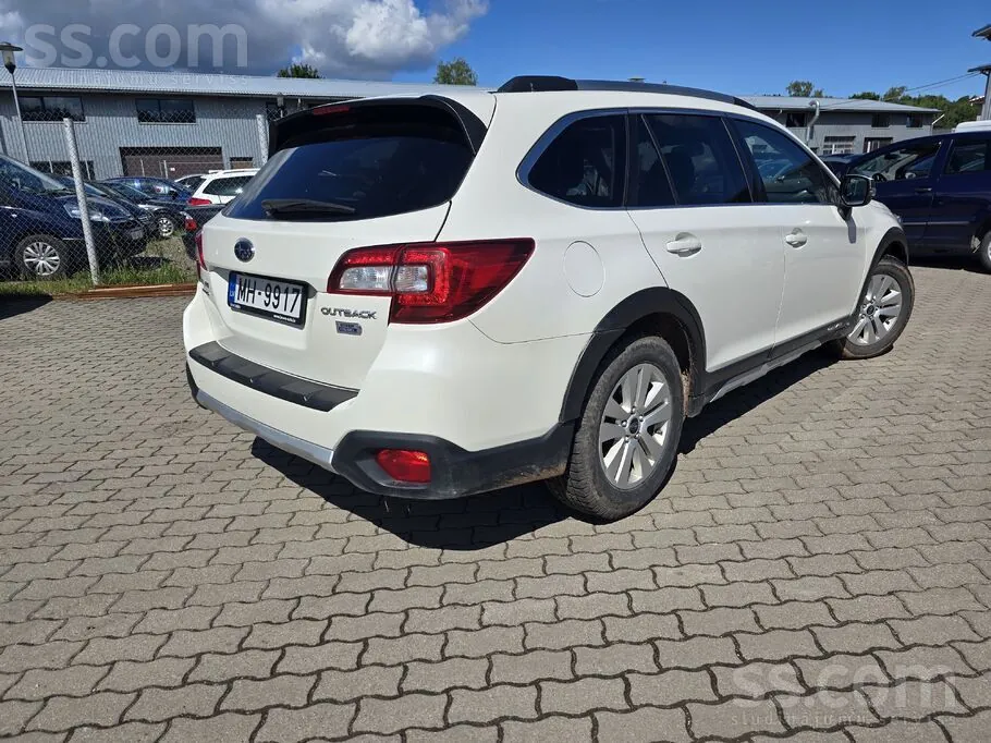 Subaru Legacy 2016 photo 4