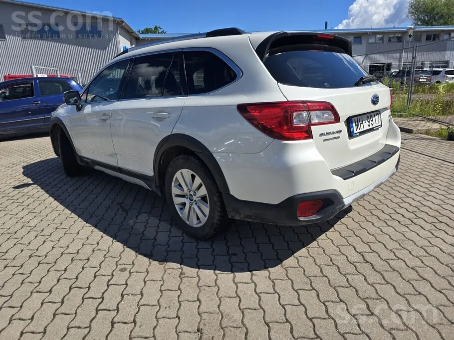 Subaru Legacy 2016 photo 5