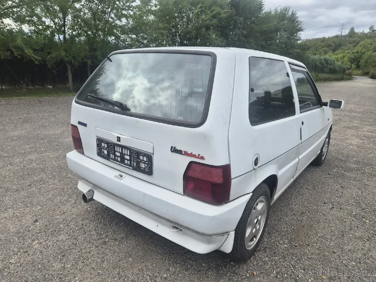 Fiat Uno 1992 photo 3