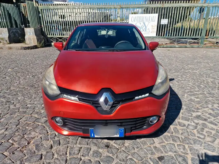 Renault Clio 2014 photo 3