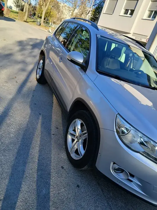 Volkswagen Tiguan 2008 photo 3