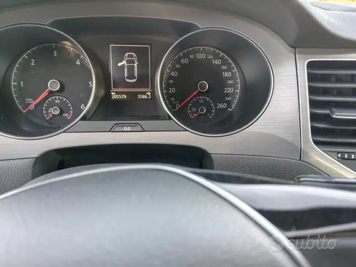 Volkswagen Golf Sportsvan 2015 photo 3