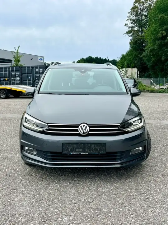 Volkswagen Touran 2016 photo 3