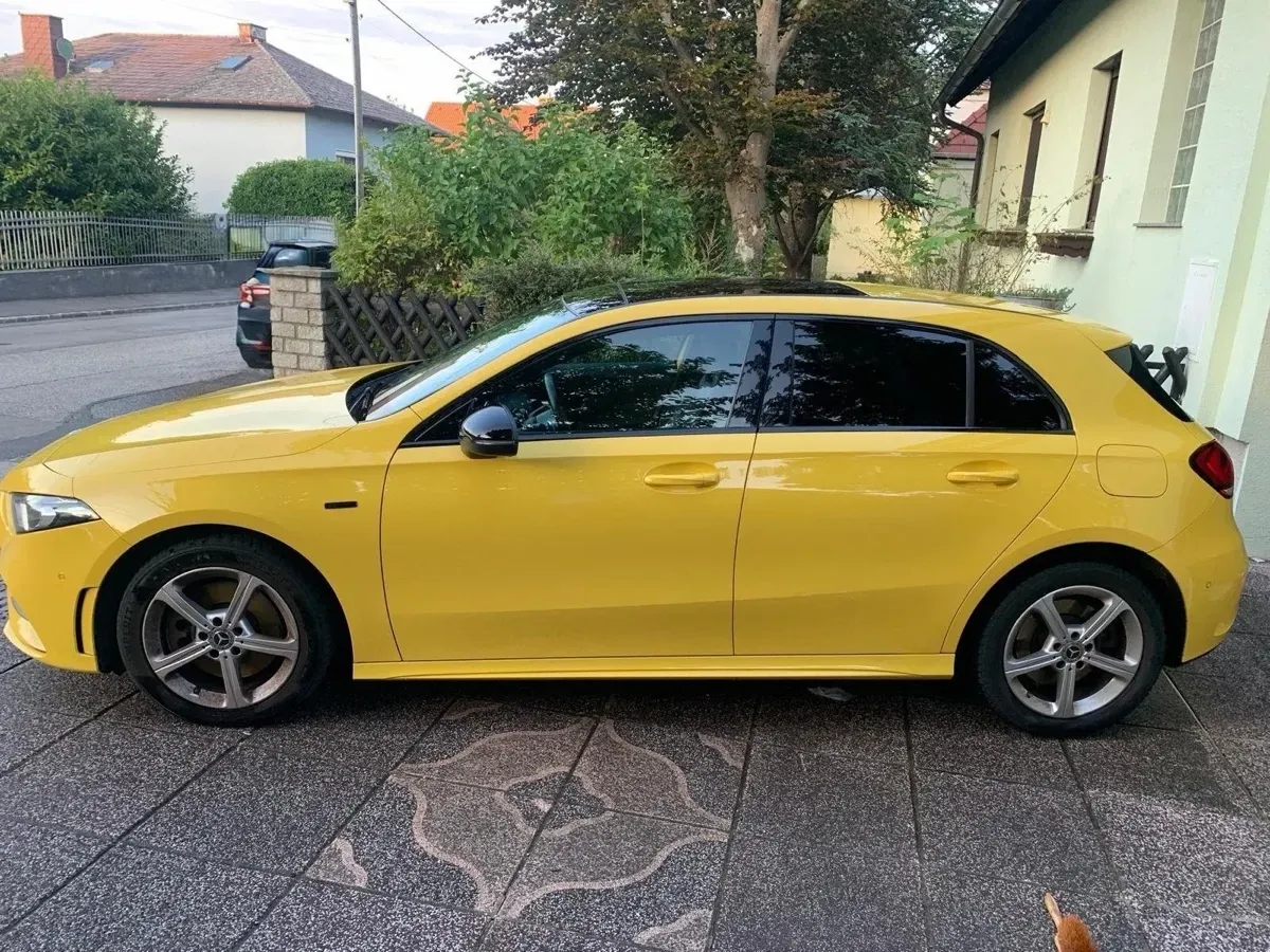 Mercedes-Benz A-Class 2020 photo 3