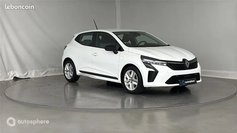 Renault Clio 2024 photo 3
