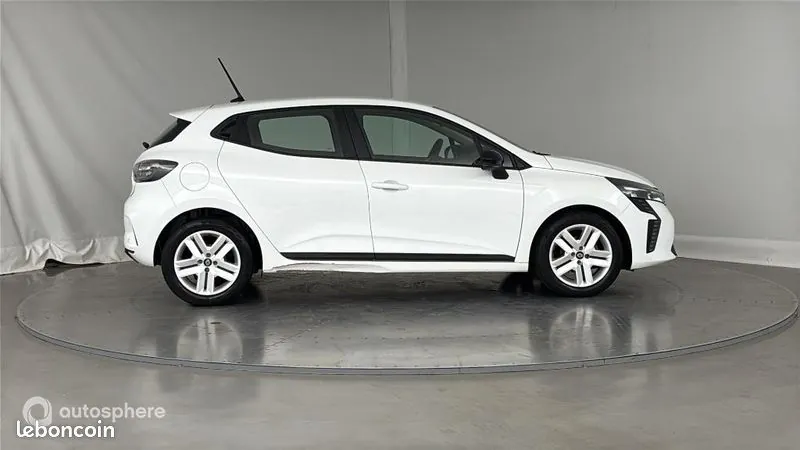 Renault Clio 2024 photo 4