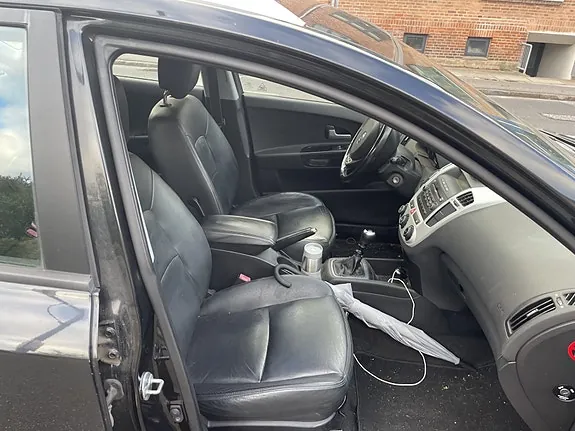 Kia Ceed 2007 photo 3