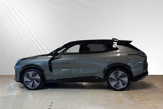 Lynk & Co 08 2025 photo 2