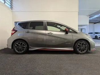 Nissan Note 2017 photo 4