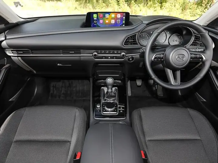 Mazda Cx-30 2026 photo 3