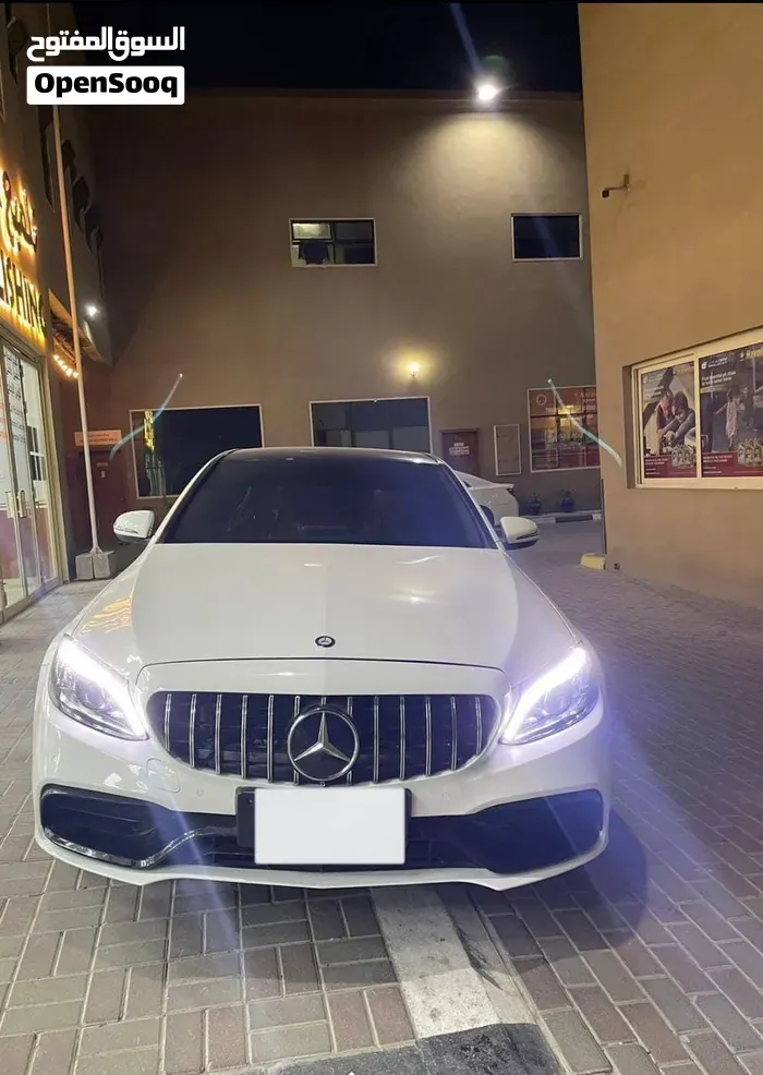 Mercedes-Benz C300