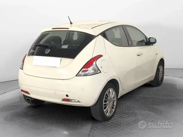 Lancia Ypsilon 2017 photo 4