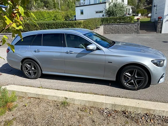 Mercedes-Benz E300 2020 photo 3
