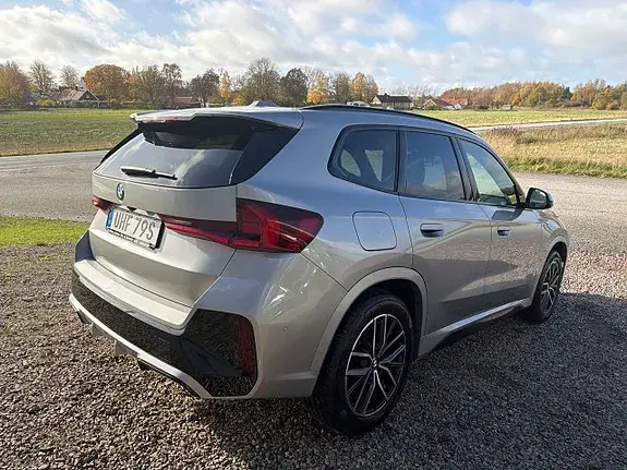BMW X1 2023 photo 4